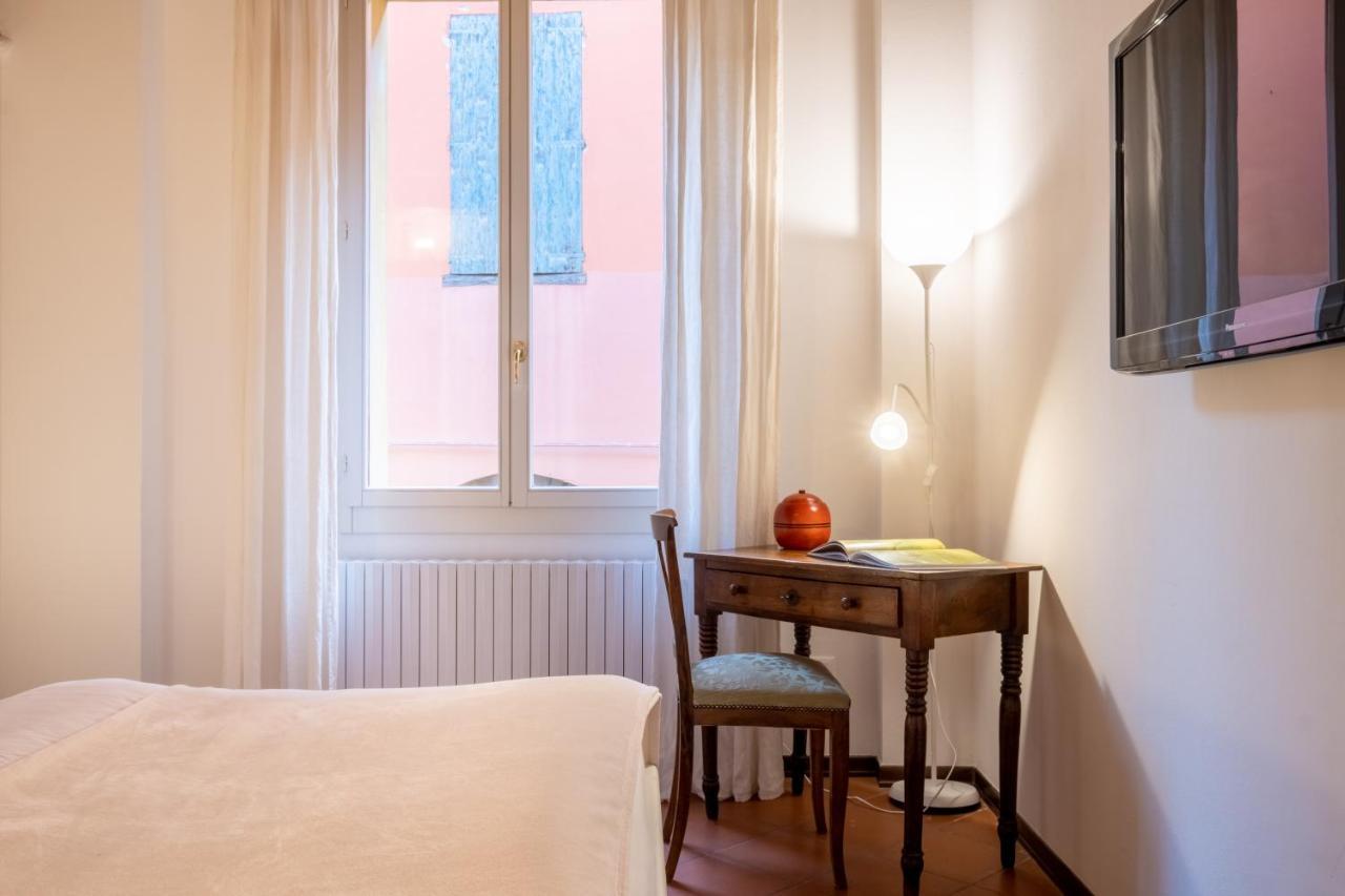 Lo Scrigno Delle 2 Torri! Nel Cuore Del Centro, Vicino A Via Rizzoli Bologna Buitenkant foto