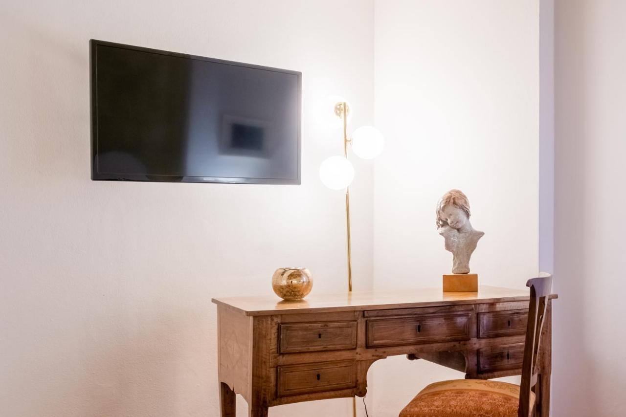 Lo Scrigno Delle 2 Torri! Nel Cuore Del Centro, Vicino A Via Rizzoli Bologna Buitenkant foto